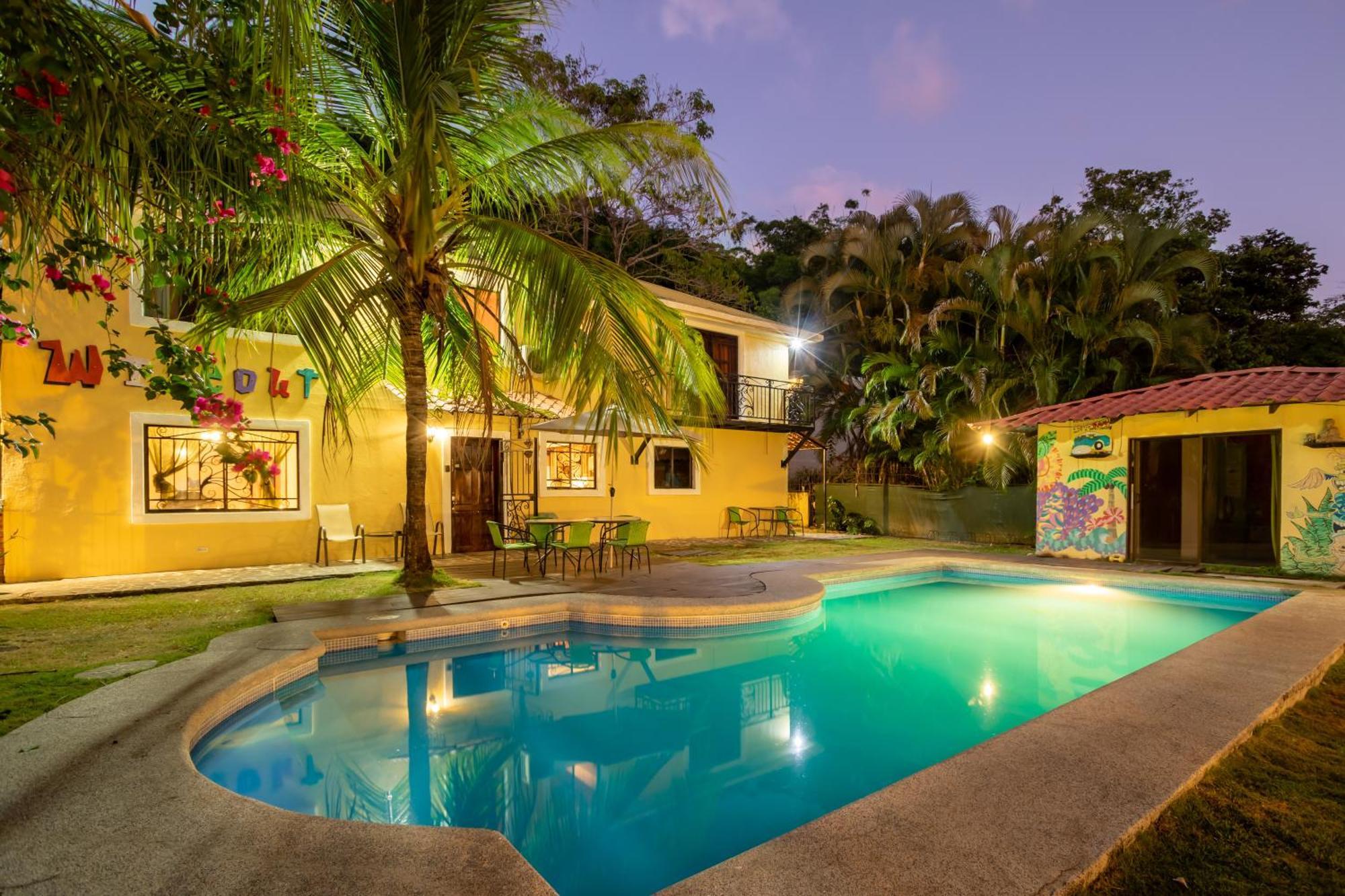 Wipeout Hostel Jaco Luaran gambar